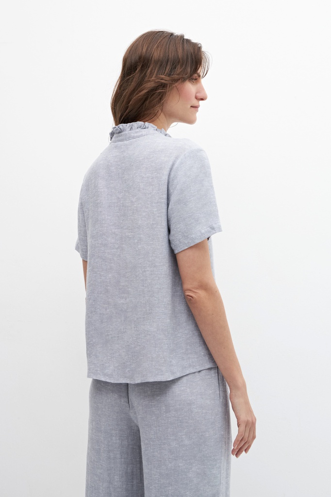 L158GBH1 BLUSA DE LINO CON VOLADOS