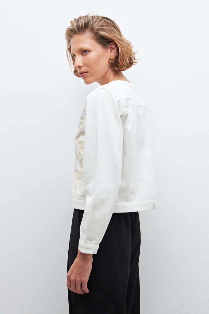 L160GOJ7 CHAQUETA BORDADA
