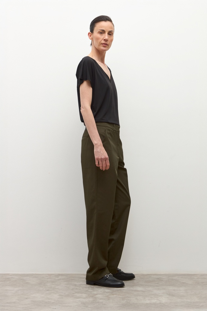 L170GPS4 PANTALON CLASICO