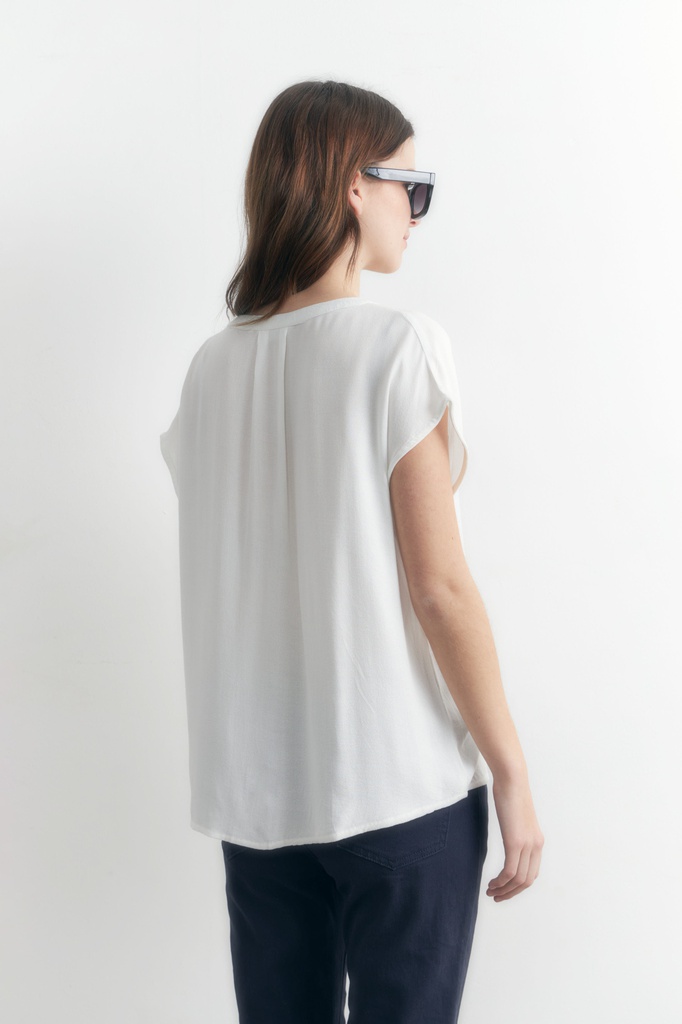 L157GBH8 BLUSA CON BOTONES