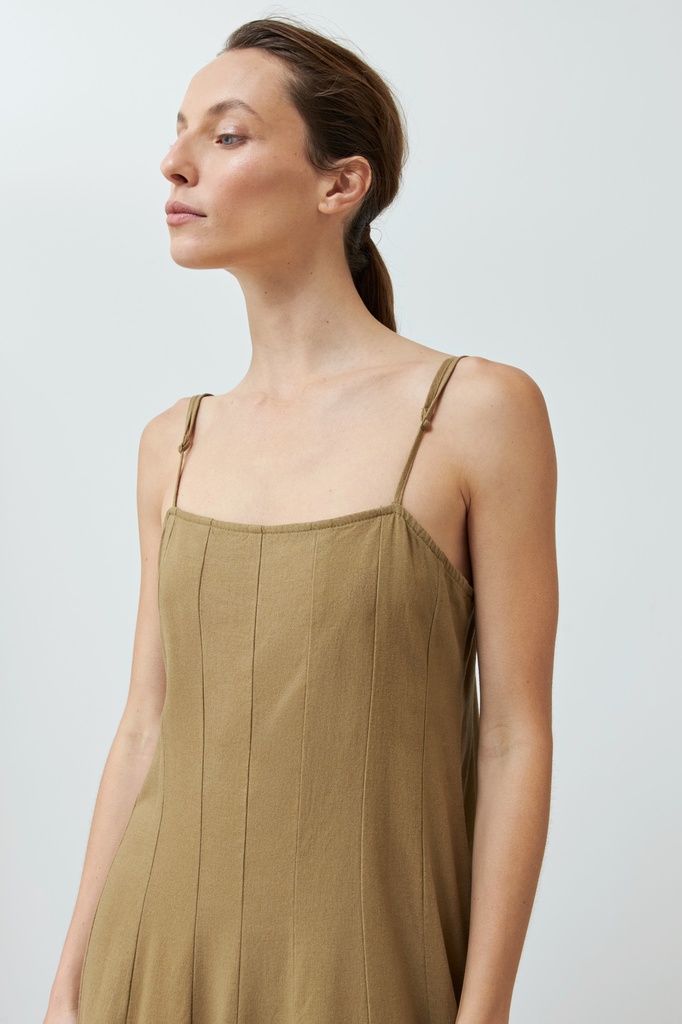 L168GDX1 VESTIDO DE LINO BRETEL FINO CON CORTES