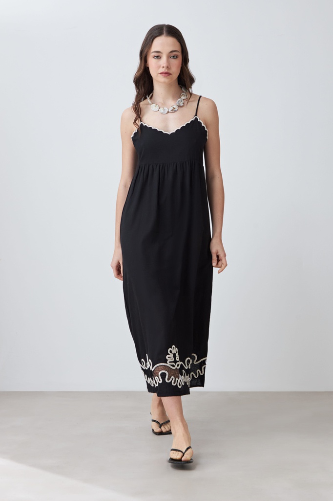 L167GDX14 MAXI VESTIDO BORDADO