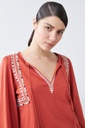 L165GTL2 REMERA BOHO CON BORDADOS