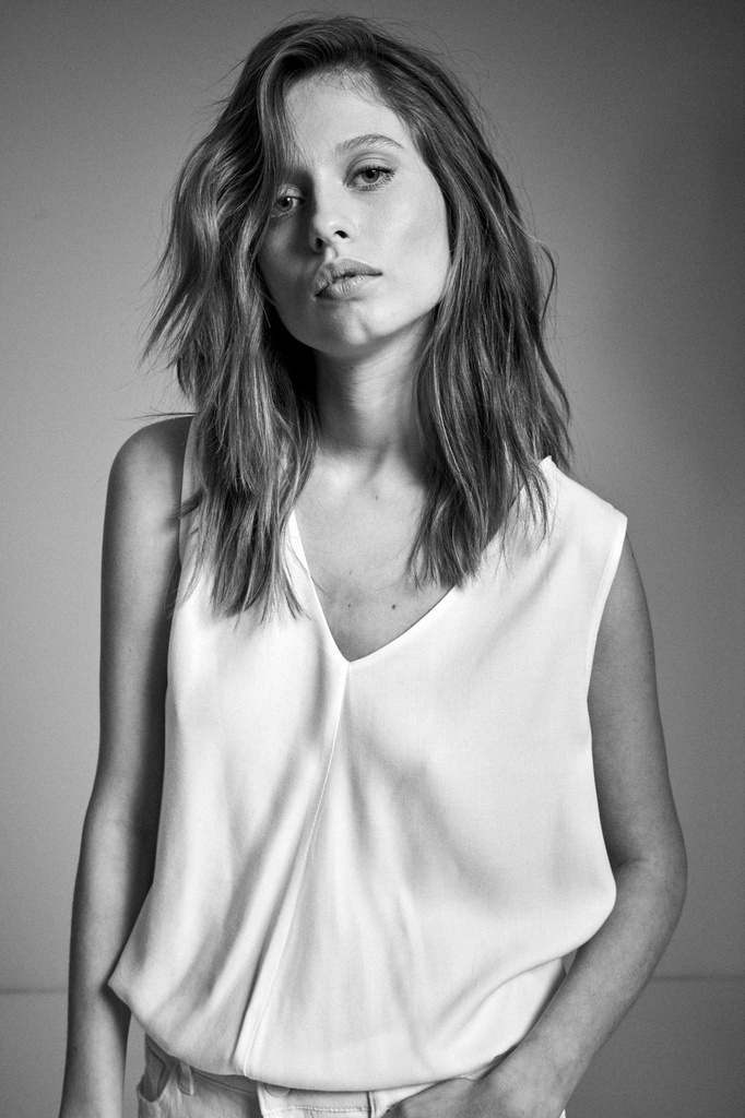 L147GBS1 BLUSA ESCOTE EN V