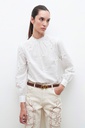L160GBL5 BLUSA ROMANTICA CON BORDADOS
