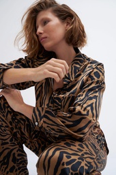 L140GBL5 CAMISA SATINADA ANIMAL PRINT