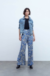 L150GPP1 PANTALON CON ESTAMPA FLORAL