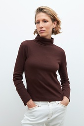L161GTL3 POLERA CANALE CON BOTONES METALICOS